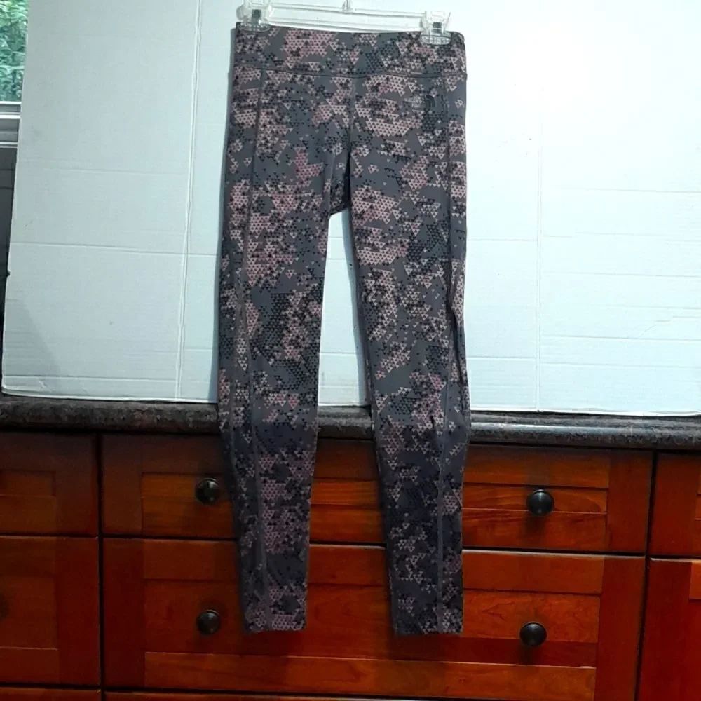 North Face Women's Leggings S/P...New Without Tags...